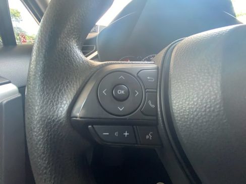 Used 2024 Toyota RAV4 XLE AWD/4WD image 18