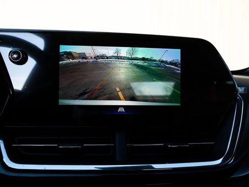 New 2025 Chevrolet Trax RS w/ Driver Confidence Package image 32