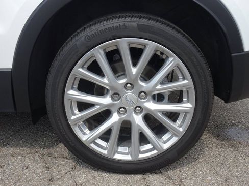 Certified 2023 Cadillac XT4 Premium Luxury w/ Driver Assist Package AWD/4WD image 24