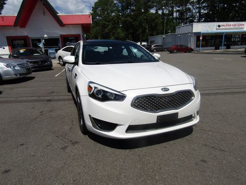 Used 2016 Kia Cadenza Limited FWD image 10