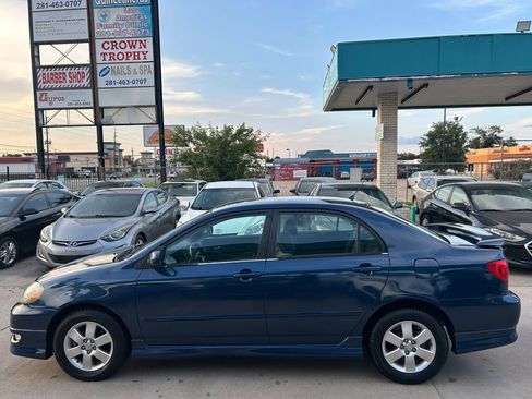 Used 2007 Toyota Corolla S FWD image 2