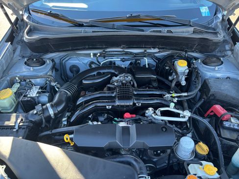 Used 2012 Subaru Forester 2.5X Premium w/ All-Weather Pkg image 21