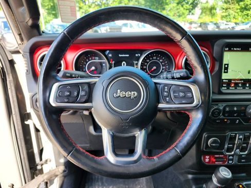 Used 2021 Jeep Wrangler Unlimited Rubicon w/ Dual Top Group AWD/4WD image 27