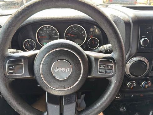 Used 2015 Jeep Wrangler Sport AWD/4WD image 8