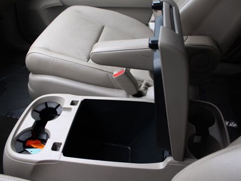 Used 2015 Honda Odyssey Touring image 48