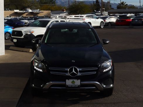 Used 2018 Mercedes-Benz GLC 300 w/ Premium Package image 15