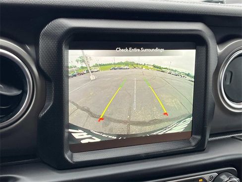 Used 2021 Jeep Wrangler Unlimited Rubicon image 33