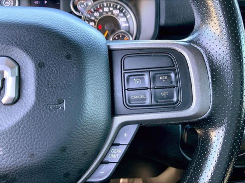 Used 2020 RAM 3500 Tradesman image 22