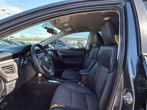 Used 2016 Toyota Corolla S image 12
