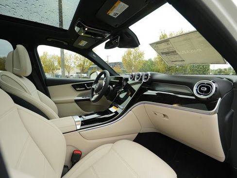 Certified 2026 Mercedes-Benz GLC 300 GLC 300 image 34