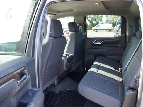 New 2026 Chevrolet Silverado 1500 LT w/ Z71 Off-Road Package image 11