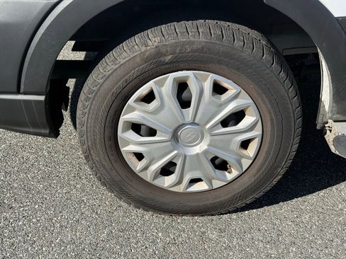 Used 2024 Ford Transit 250 Low Roof w/ Exterior Upgrade Package image 9