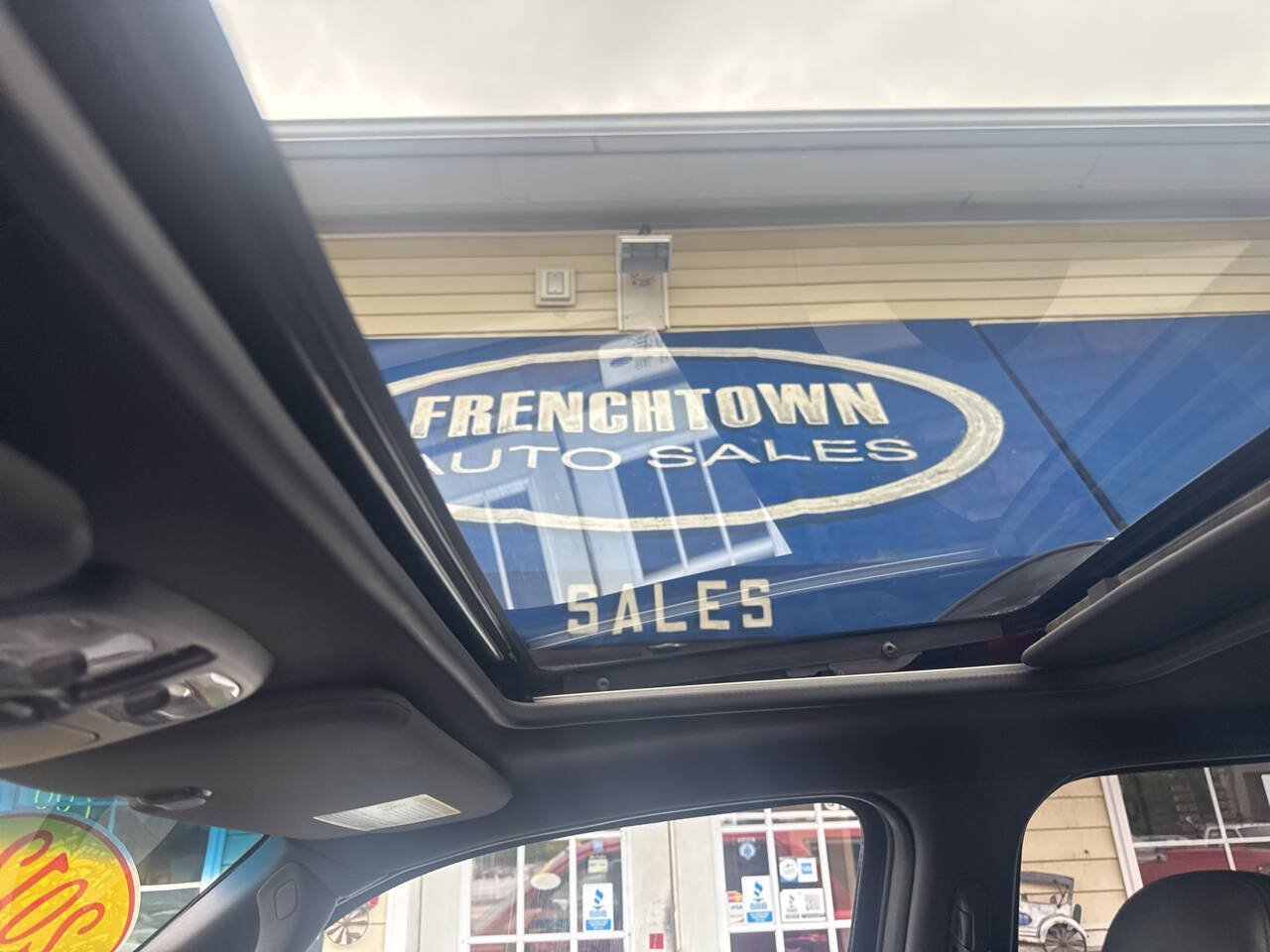 Used 2012 Ford Escape Limited FWD image 19