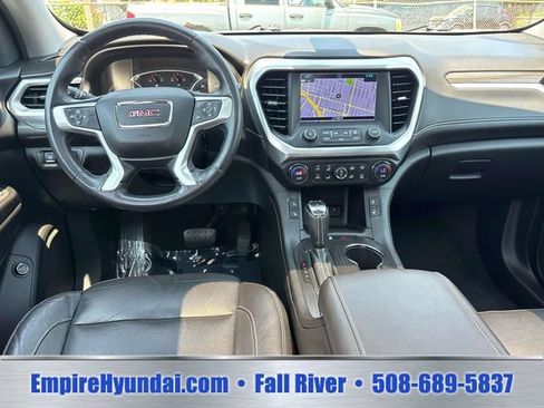 Used 2018 GMC Acadia SLT AWD/4WD image 12