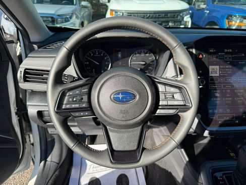 Used 2025 Subaru Crosstrek 2.5i Limited w/ Popular Package #3A image 5