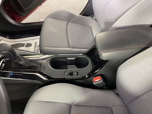 Used 2023 Toyota Corolla SE image 28