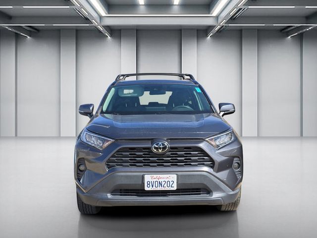Used 2021 Toyota RAV4 XLE w/ Convenience Package AWD/4WD image 2