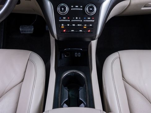 Used 2019 Lincoln MKC Select w/ Select Plus Package image 29