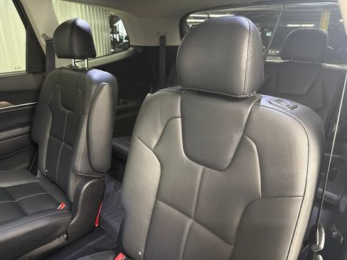 Used 2022 Kia Telluride SX FWD image 11