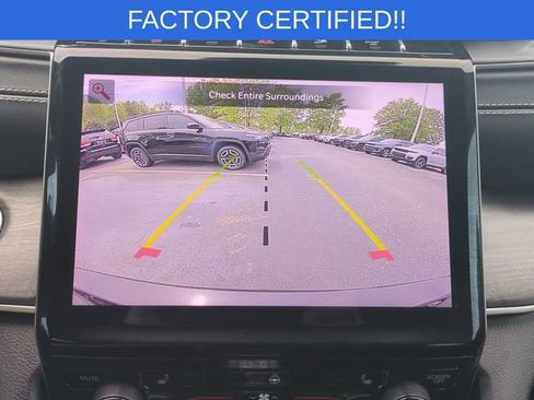 Certified 2025 Jeep Grand Cherokee L Limited w/ Black Appearance Package image 18