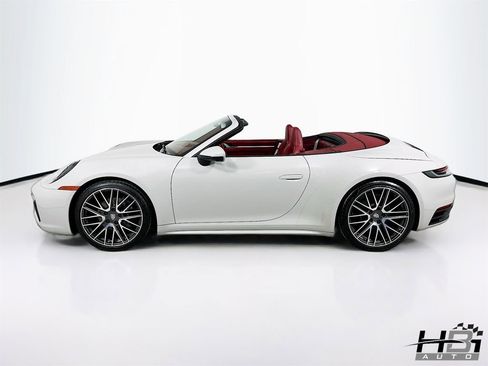 Used 2021 Porsche 911 Carrera 4 image 25