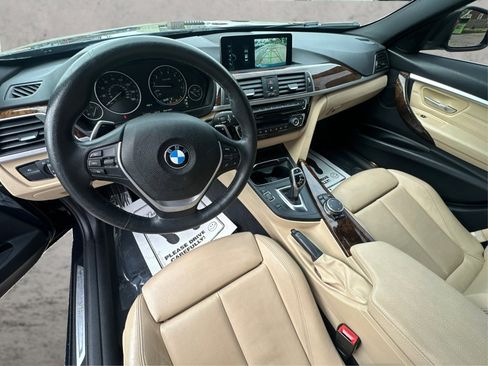 Used 2017 BMW 330i xDrive Sedan AWD/4WD image 32