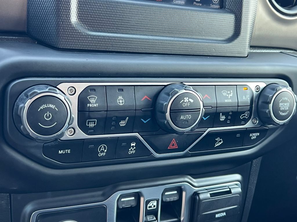 Used 2020 Jeep Wrangler Unlimited Sport S AWD/4WD image 22
