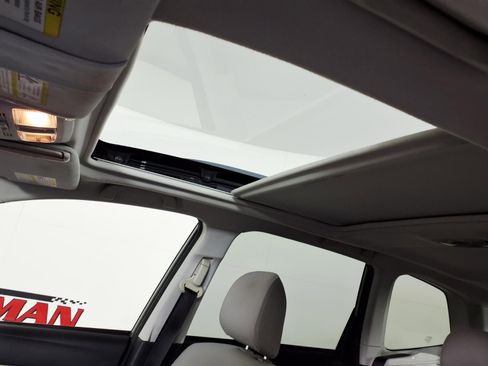 Used 2015 Subaru Forester 2.5i Premium w/ Popular Package #2 image 11