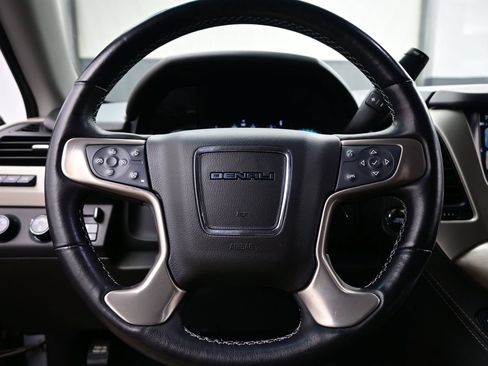 Used 2019 GMC Yukon Denali w/ Denali Ultimate Package AWD/4WD image 26