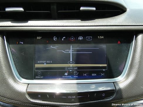 Used 2017 Cadillac XT5 Luxury image 27