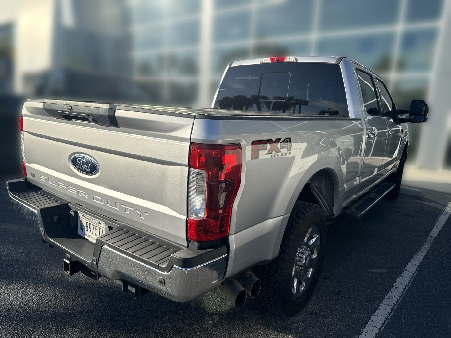 Used 2019 Ford F250 Lariat w/ Lariat Ultimate Package AWD/4WD image 5