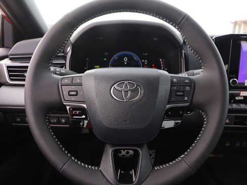 New 2026 Toyota Camry SE image 10