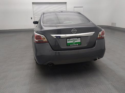 Used 2015 Nissan Altima 2.5 SV image 6