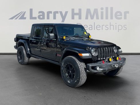 Used 2022 Jeep Gladiator Rubicon w/ LED Lighting Group AWD/4WD image 7