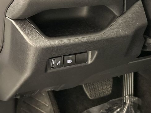 Used 2024 Toyota RAV4 LE image 12