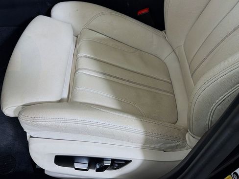 Used 2023 BMW 540i xDrive w/ Executive Package AWD/4WD image 23