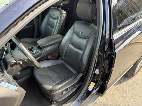Used 2021 Cadillac XT5 Premium Luxury AWD/4WD image 7