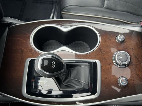 Used 2018 INFINITI QX60 Luxe w/ Deluxe Technology Package image 22