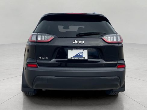 Used 2021 Jeep Cherokee Latitude AWD/4WD image 34