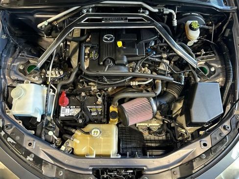 Used 2008 MAZDA MX-5 Miata Grand Touring RWD image 28