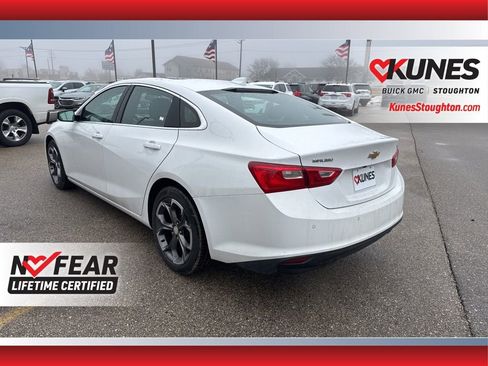 Used 2024 Chevrolet Malibu LT image 9
