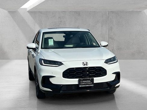 Used 2023 Honda HR-V EX-L image 3