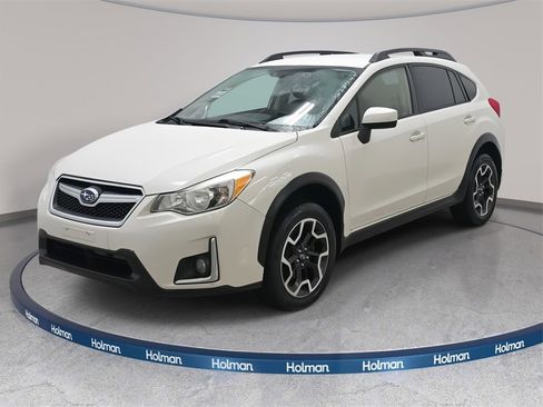 Used 2016 Subaru Crosstrek 2.0i Premium image 1