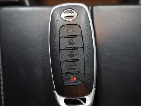 Used 2024 Nissan Rogue SV AWD/4WD image 27