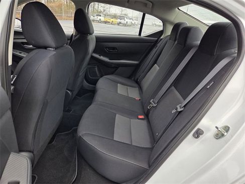 Certified 2024 Nissan Sentra SV image 6