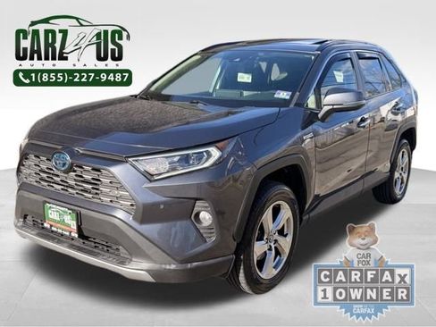 Used 2019 Toyota RAV4 Limited image 1