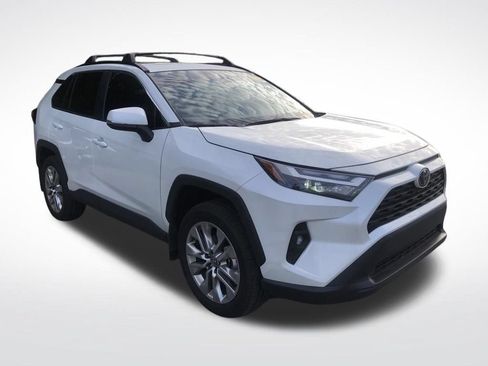 Used 2025 Toyota RAV4 XLE Premium w/ Weather Package FWD image 3
