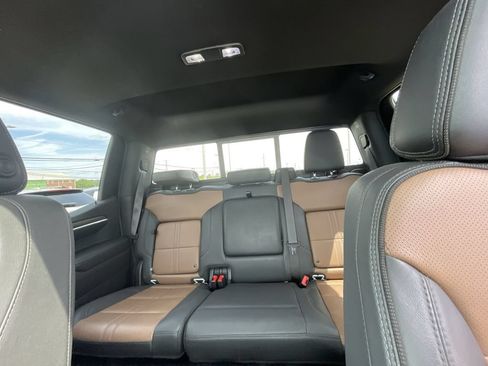 Used 2024 Chevrolet Silverado 1500 High Country AWD/4WD image 21