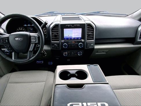 Used 2019 Ford F150 XLT w/ Equipment Group 302A Luxury AWD/4WD image 16