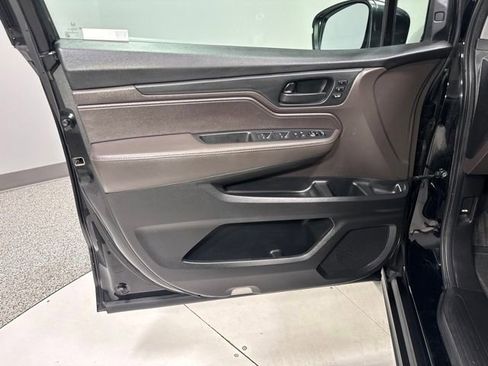 Used 2019 Honda Odyssey EX-L image 13